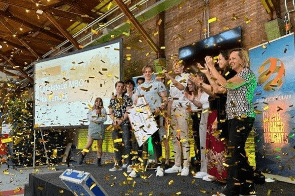 2023 SMARTCirculair Finale Team Landstede wint met Confetti 600